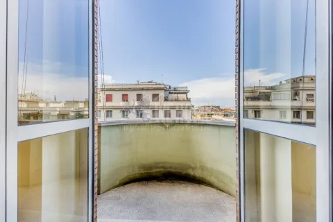 CORSO TRIESTE 174 8 PIANO 77 MQ CON BALCONE